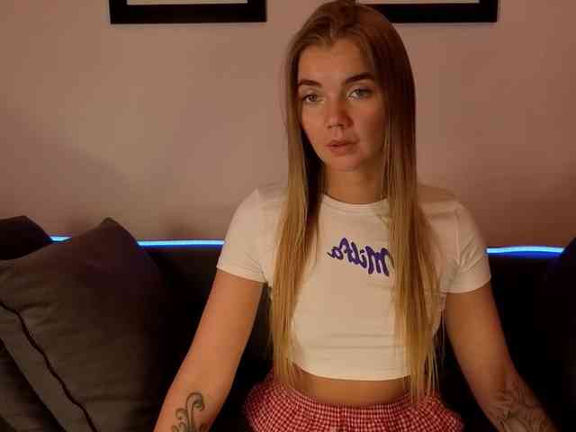 CarrieBradshaww webcam