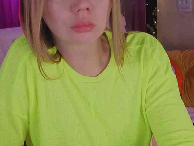 CarrieBradshaww webcam