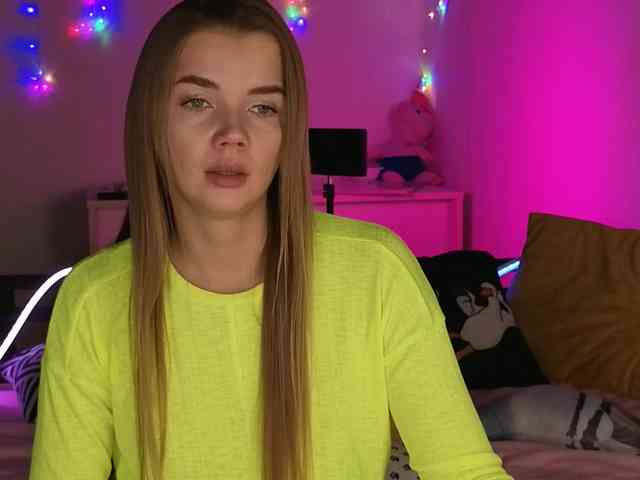 CarrieBradshaww webcam