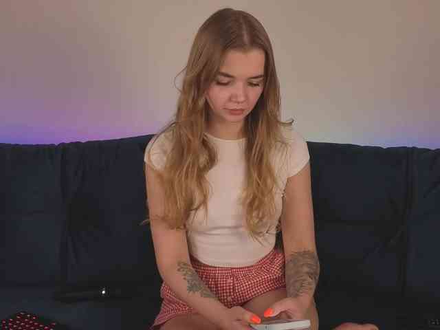 CarrieBradshaww webcam