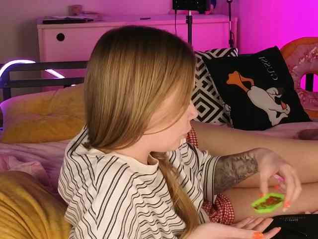 CarrieBradshaww webcam