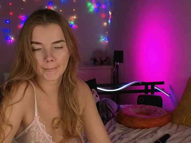 CarrieBradshaww webcam