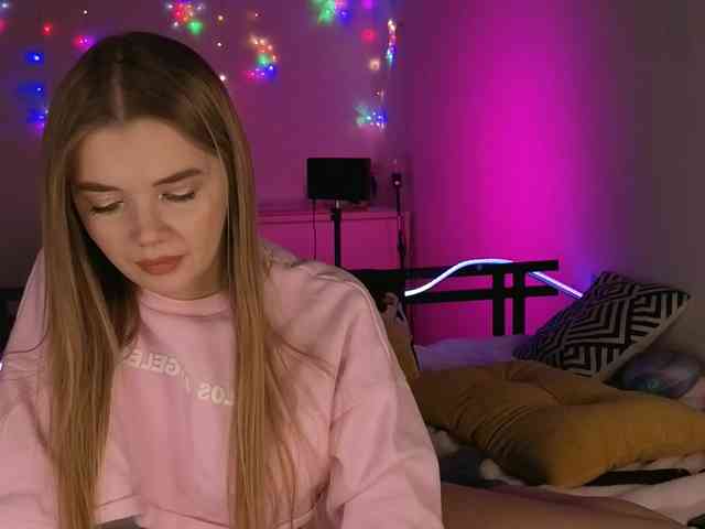 CarrieBradshaww webcam