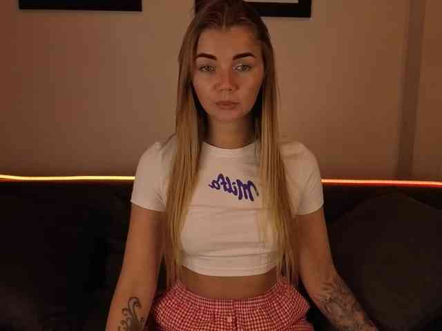 CarrieBradshaww webcam