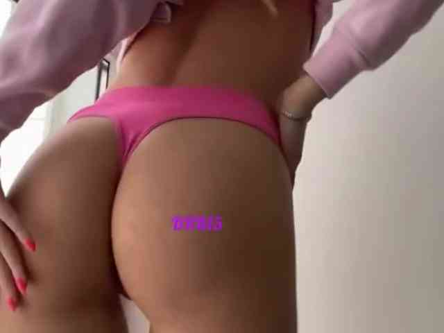 CarrieBradshaww webcam