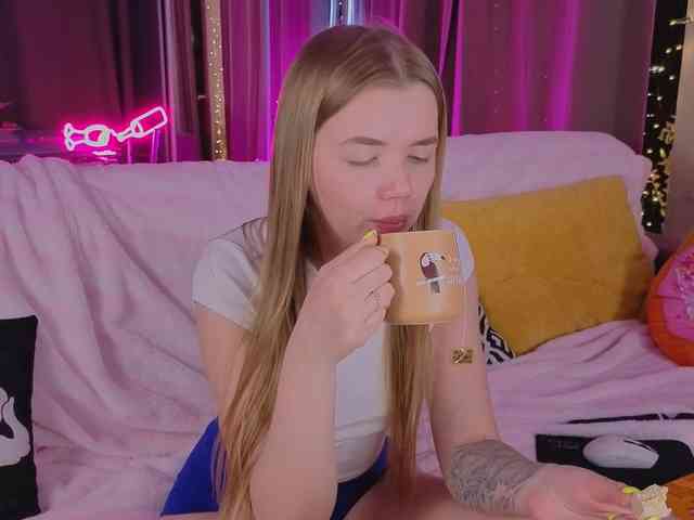 CarrieBradshaww webcam