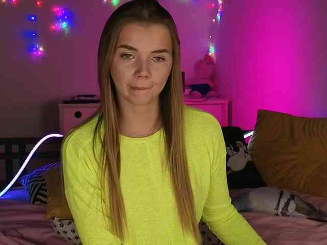 CarrieBradshaww webcam