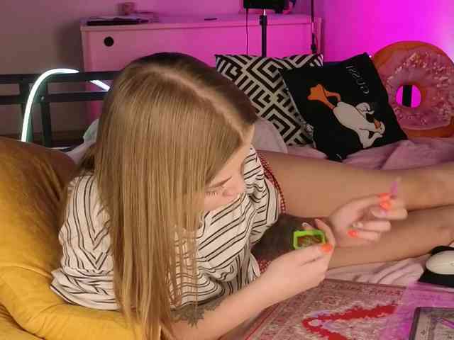 CarrieBradshaww webcam