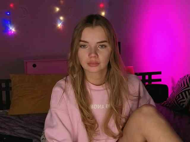 CarrieBradshaww webcam