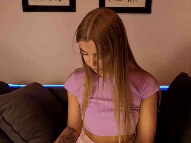 CarrieBradshaww webcam