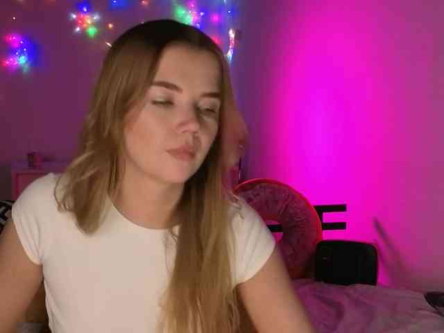 CarrieBradshaww webcam