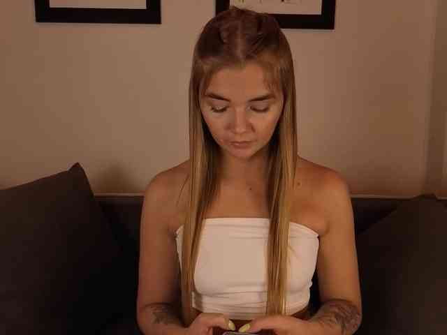 CarrieBradshaww webcam