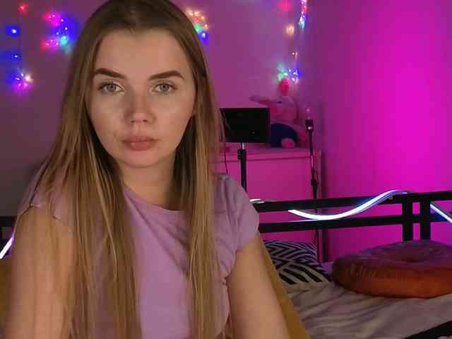 CarrieBradshaww webcam