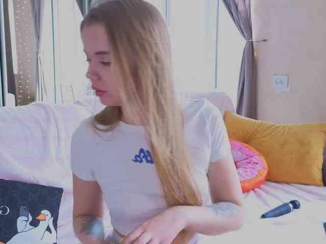 CarrieBradshaww webcam