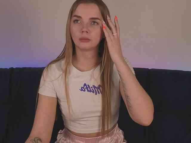 CarrieBradshaww webcam