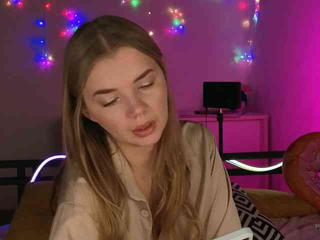 CarrieBradshaww webcam