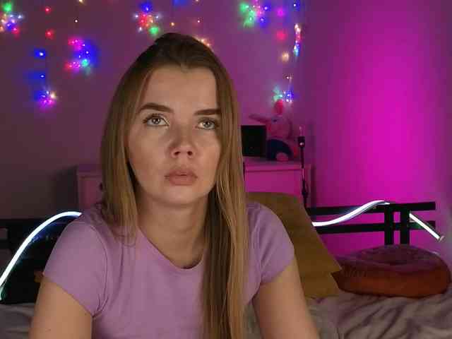 CarrieBradshaww webcam