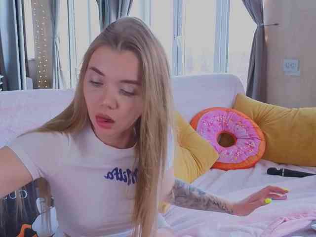 CarrieBradshaww webcam