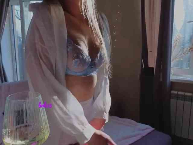 CarrieBradshaww webcam