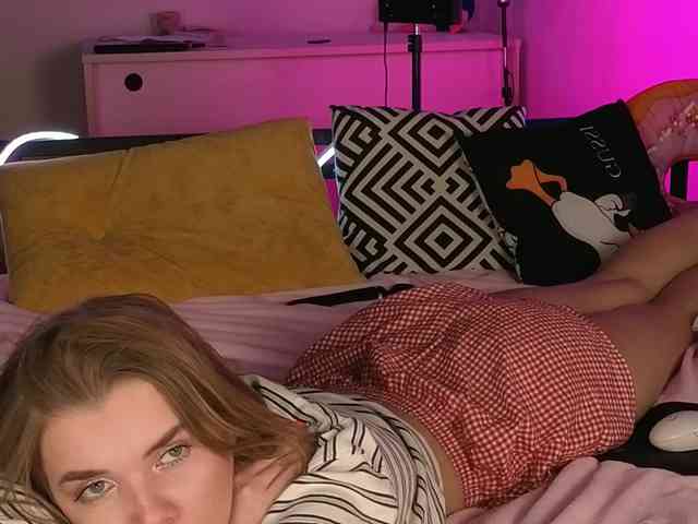 CarrieBradshaww webcam