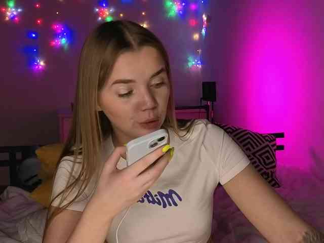 CarrieBradshaww webcam