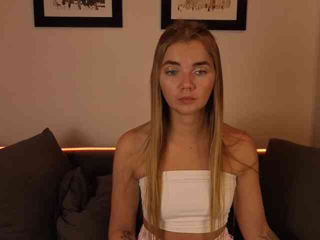 CarrieBradshaww webcam