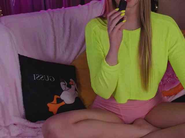 CarrieBradshaww webcam