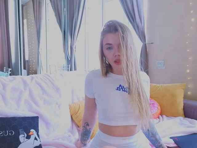 CarrieBradshaww webcam