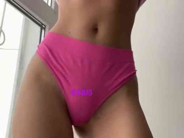 CarrieBradshaww webcam