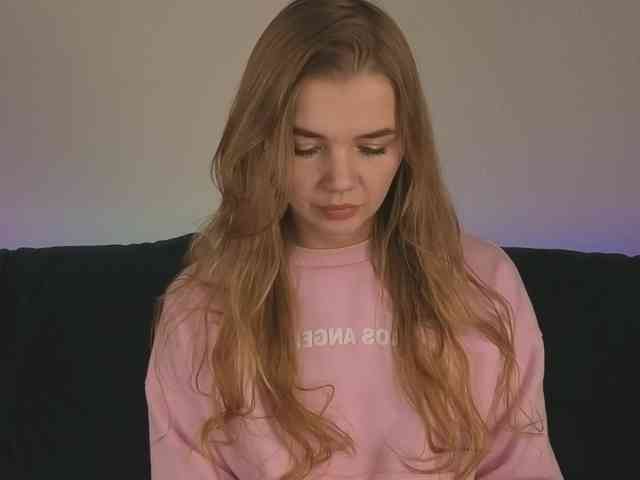 CarrieBradshaww webcam