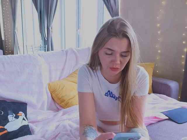 CarrieBradshaww webcam