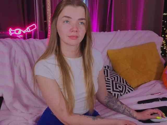 CarrieBradshaww webcam