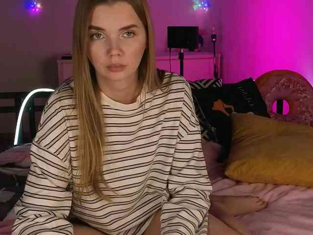 CarrieBradshaww webcam