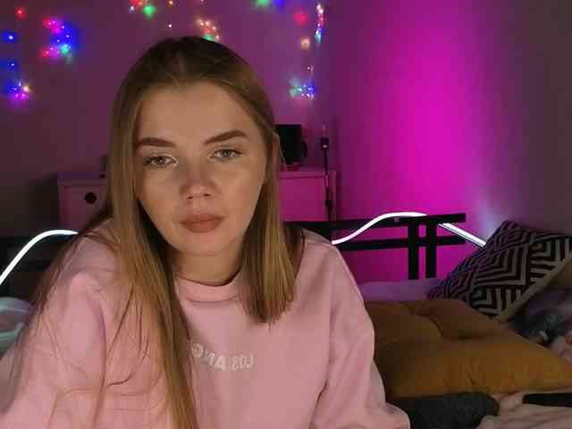 CarrieBradshaww webcam