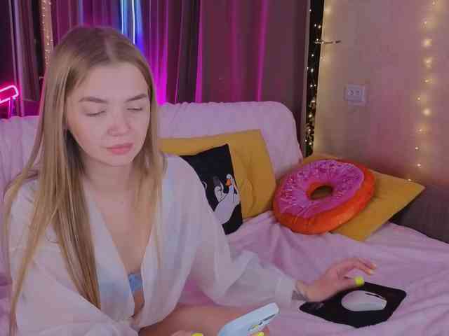 CarrieBradshaww webcam