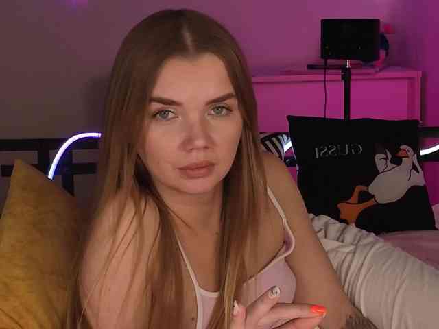 CarrieBradshaww webcam