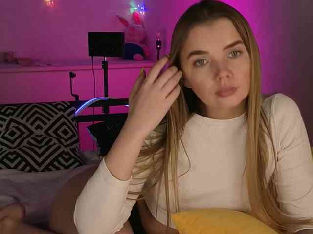 CarrieBradshaww webcam