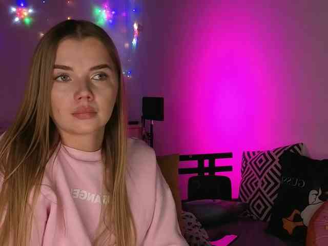 CarrieBradshaww webcam