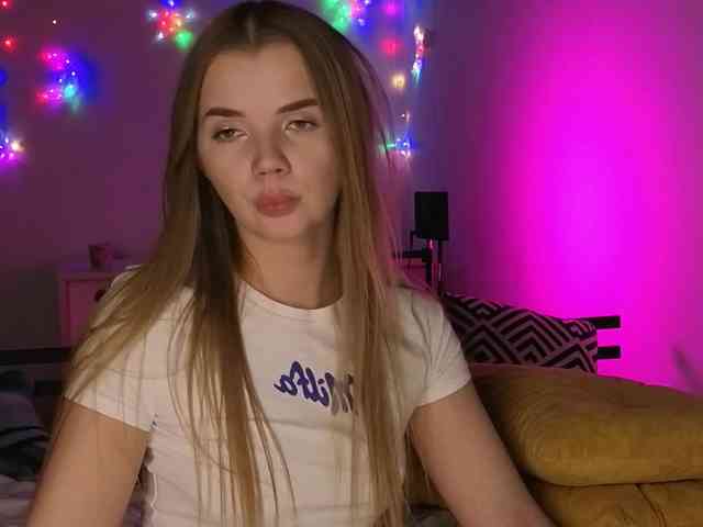 CarrieBradshaww webcam