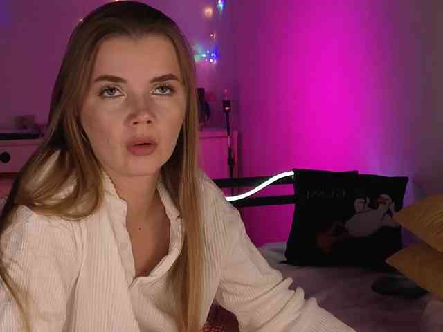 CarrieBradshaww webcam