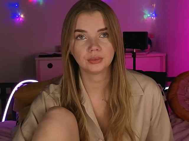 CarrieBradshaww webcam