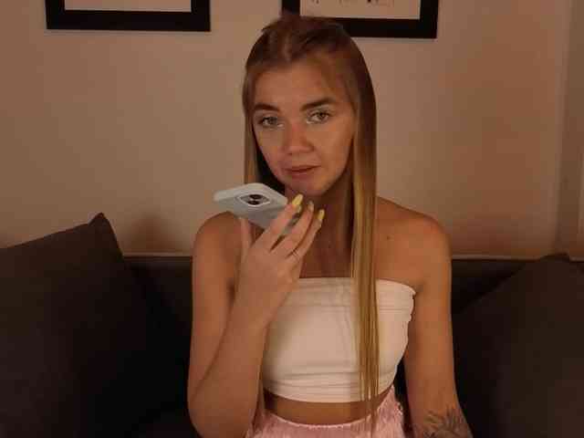 CarrieBradshaww webcam