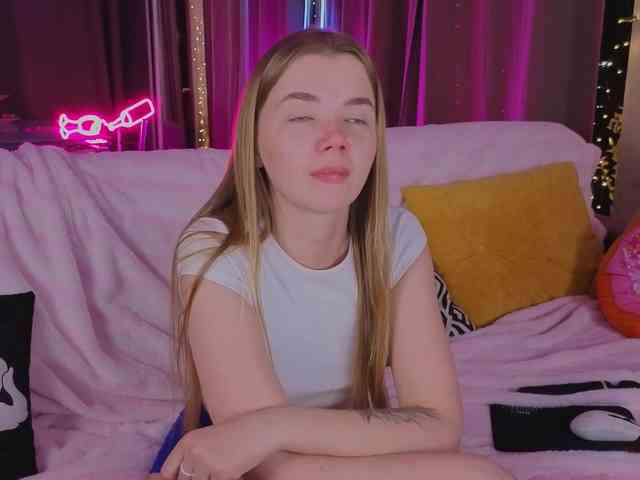 CarrieBradshaww webcam