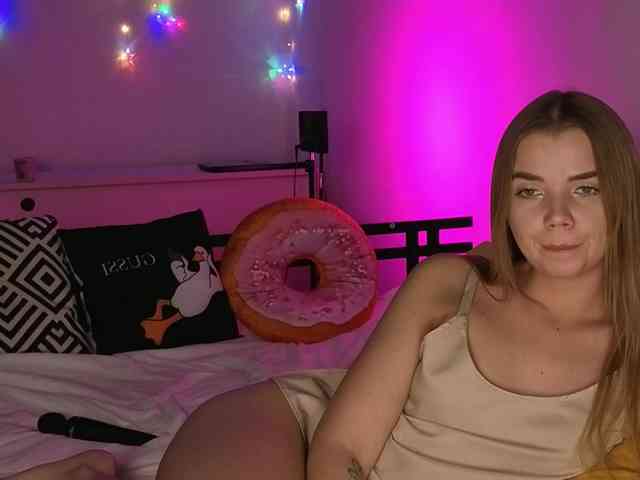 CarrieBradshaww webcam