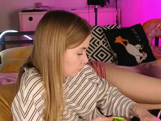 CarrieBradshaww webcam