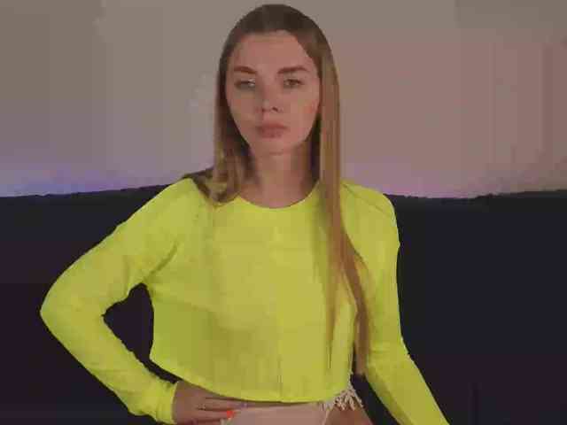 CarrieBradshaww webcam