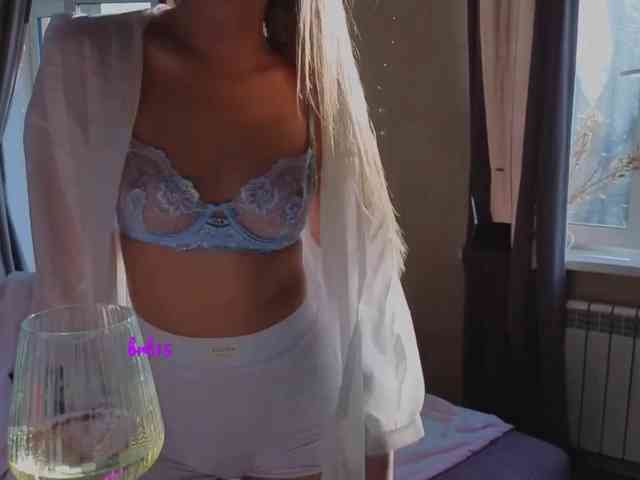 CarrieBradshaww webcam