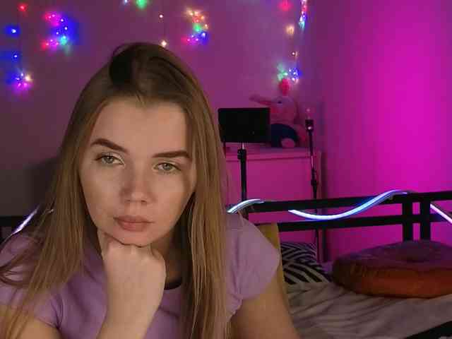 CarrieBradshaww webcam