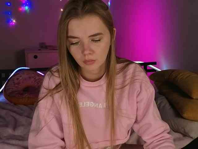 CarrieBradshaww webcam