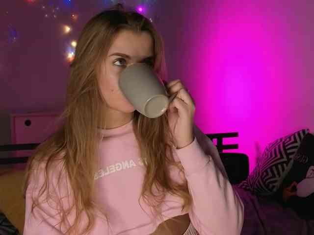 CarrieBradshaww webcam